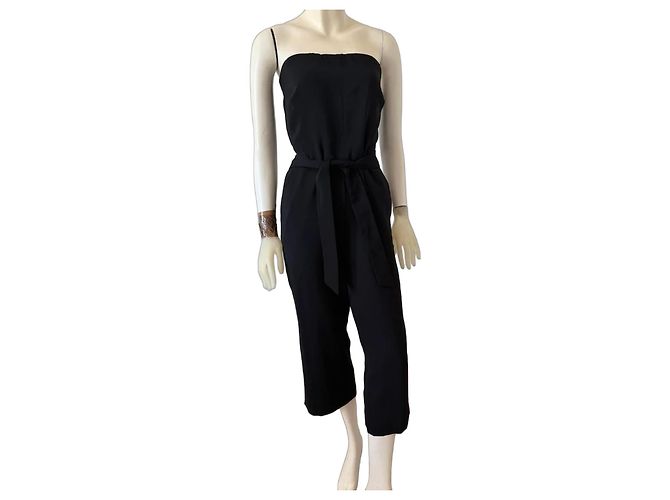 DKNY Schwarzer trägerloser Jumpsuit mit Gürtel