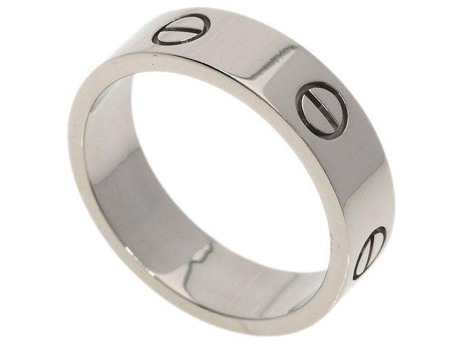 Anillo Love de Cartier en oro blanco de 18K
