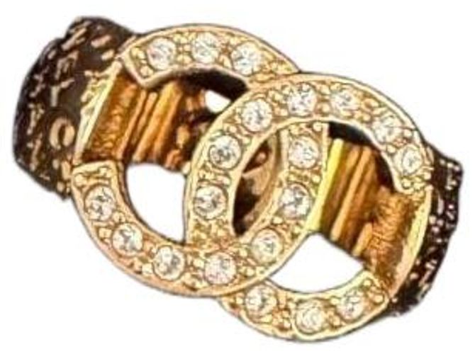 Bague Chanel avec logo CC et cristaux Doré