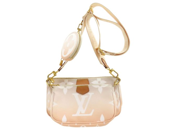Louis Vuitton Monogram Giant Multi Pochette Accessoires Rose
