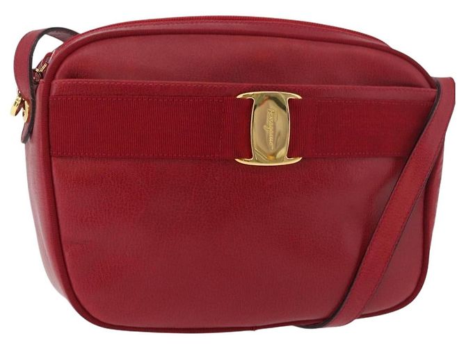 Salvatore Ferragamo Vala Schultertasche Leder Rot Gold Auth 182294 Golden