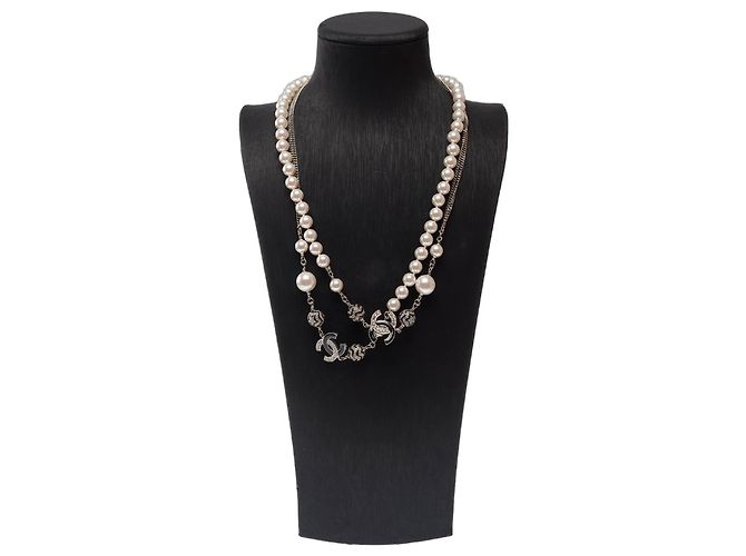 Joyas CHANEL CC en Perla Blanca - 103521 Blanco