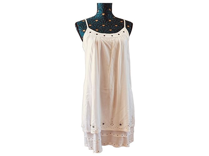 Autre Marque Vestido blanco E-CODE con detalles de tachuelas
