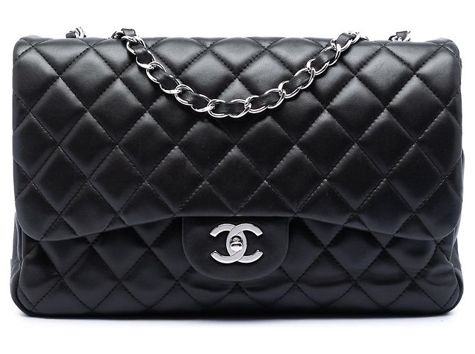 Chanel Black Jumbo Classic Lambskin Single Flap Negro