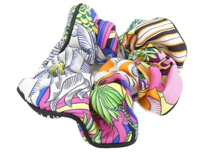 Hermès Hermes Claudia Chouchou Seiden-Scrunchie Mehrfarben