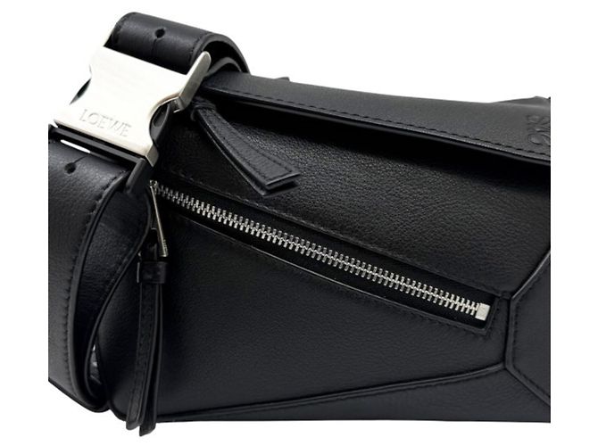 Sac banane mini en cuir Loewe Puzzle Noir
