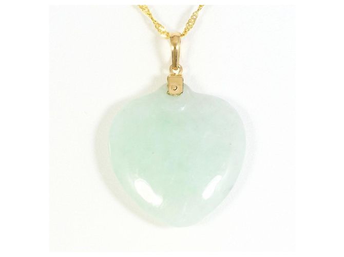Autre Marque 14K Gelbgoldhalskette mit Jadeit Golden