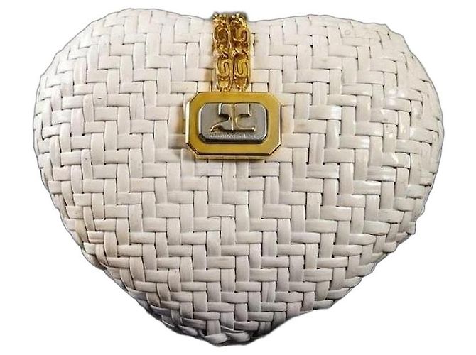 Courreges Courrèges Paris Herzförmige Umhängetasche Weiß