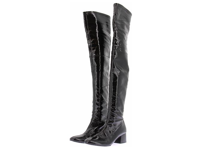 Khaite Botas altas negras en vinilo Negro