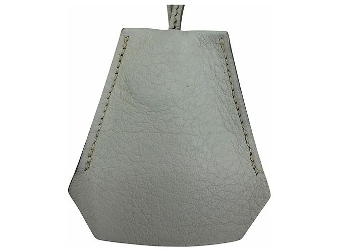 Hermès Collier avec charm Clochette Vintage Hermes Bleu clair