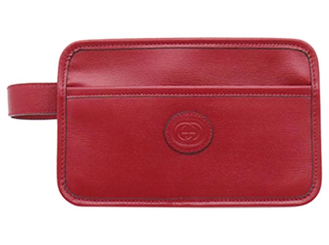 Gucci Clutch aus rotem Kalbsleder mit Interlocking G