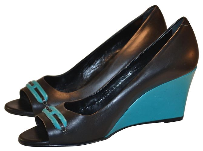 Hermès Bicolor Leather Open-Toe Wedge Pumps Black Turquoise
