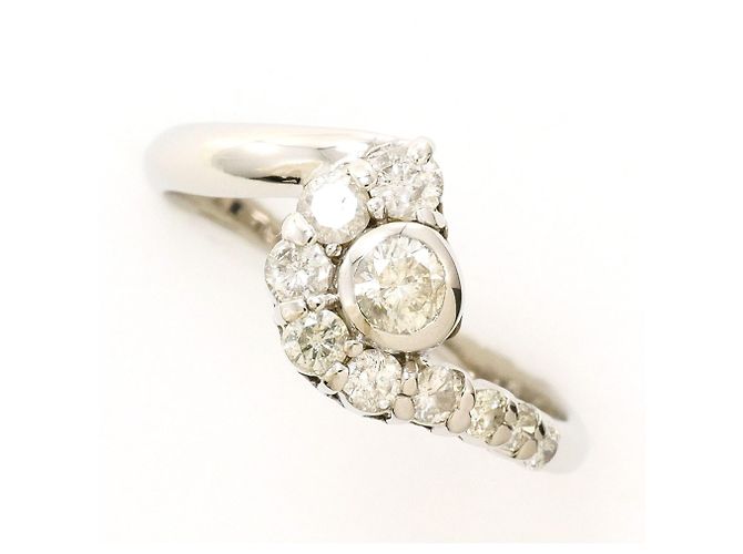 Autre Marque Platinring mit Diamant 