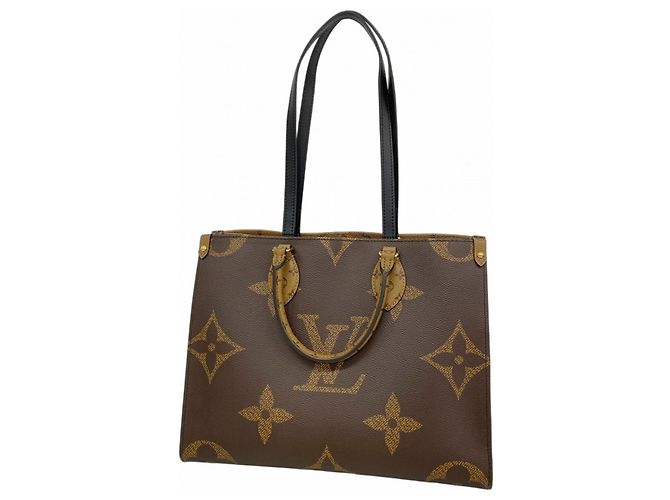 Sac cabas Louis Vuitton Monogram Giant Reverse OnTheGo MM Marron