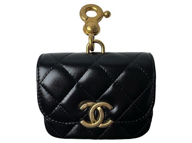 Charm per borsa Chanel Matelassé Nero