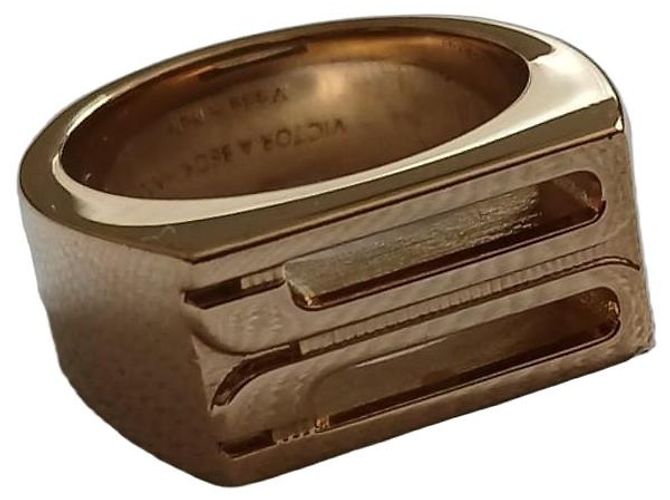 Victoria Beckham Dorian Goldring Golden