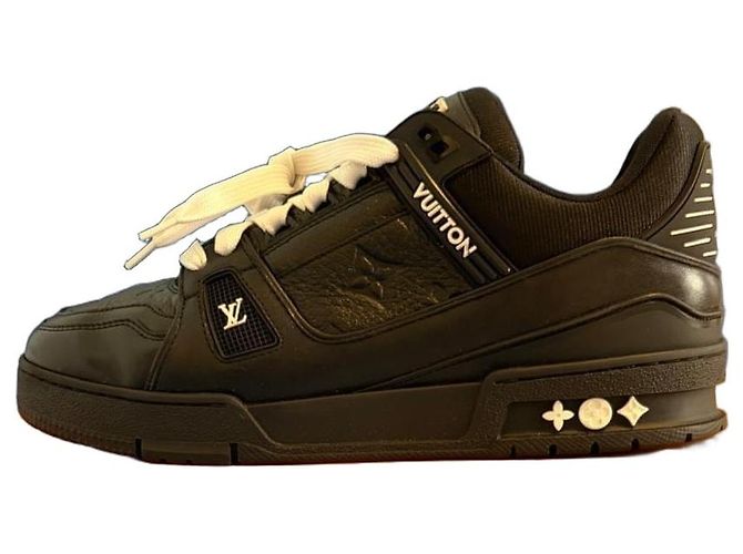 Louis Vuitton Sneaker LV Trainer in Pelle Nero