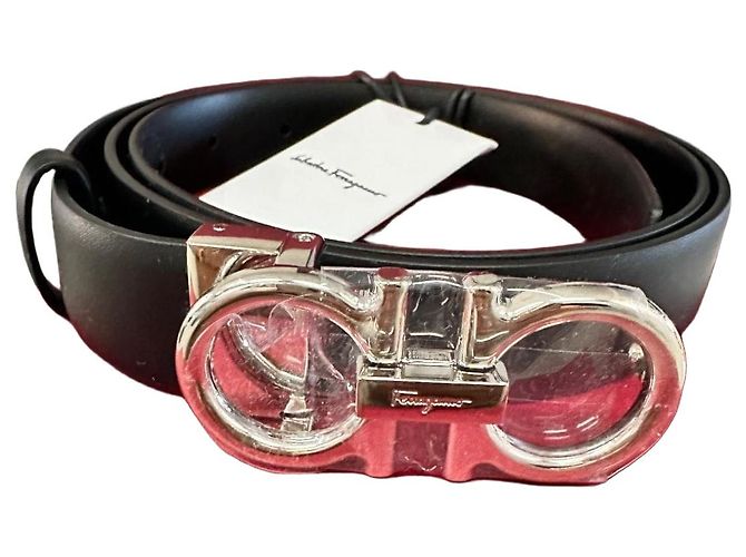Salvatore Ferragamo Gancini Ledergürtel Schwarz Silber Silber Hardware