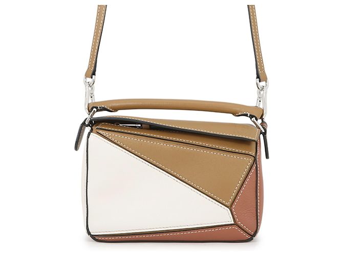 Bolsa de mão mini de couro Loewe Puzzle Bag Marrom Branco Bege