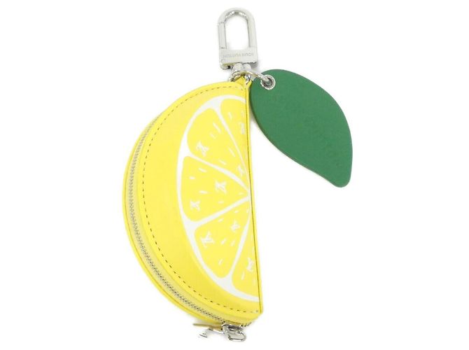 Louis Vuitton Accessoire Porte-clés LV Lemon Argenté Jaune