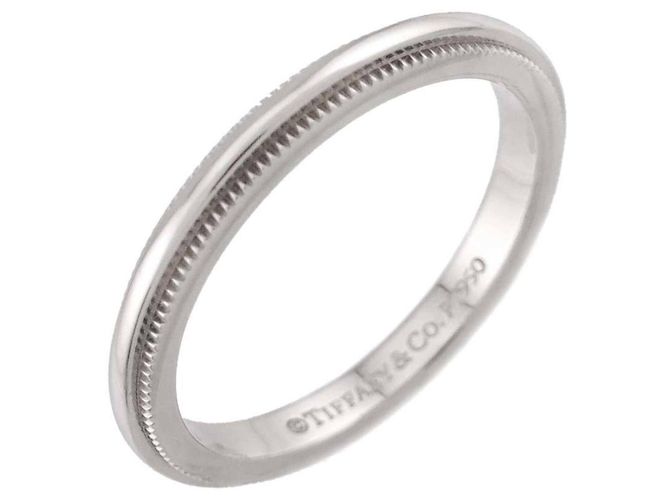 Anillo de banda Milgrain Tiffany & Co.