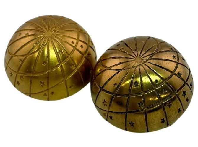 Hermès Boucles d'oreilles clip-on Globe Zodiac Hermes Doré 