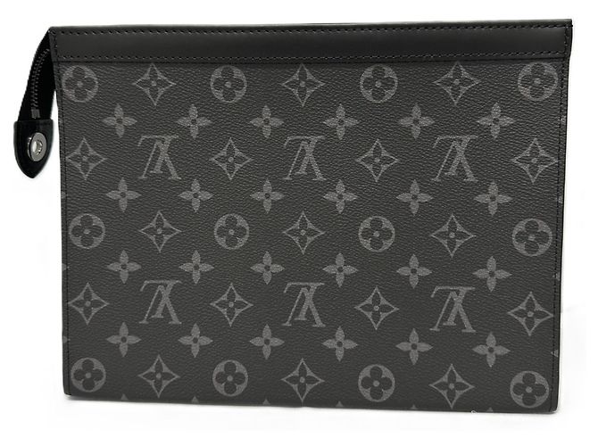 Pochette Voyage MM Monogram Eclipse Louis Vuitton em Preto