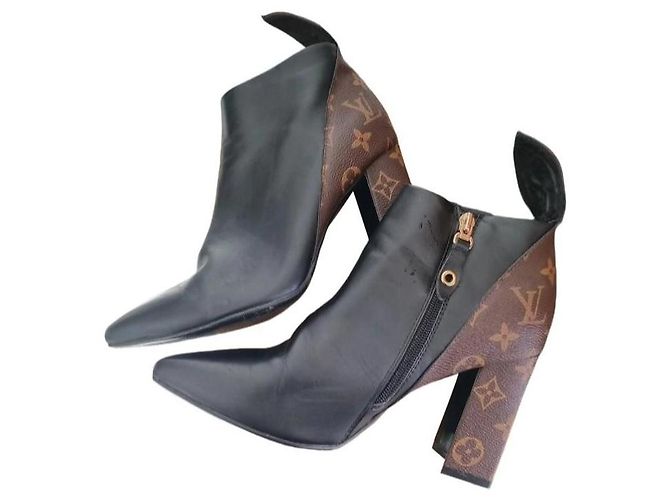 Botines Louis Vuitton Monogram y Cuero Marrón oscuro