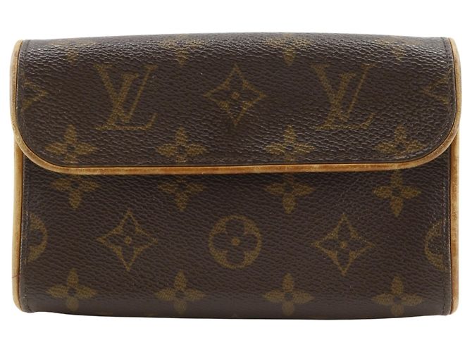 Pochette Florentine Louis Vuitton Taille
