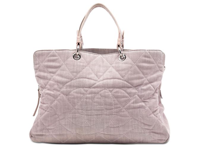 Chanel Pink Large CC gesteppter Denim Tote