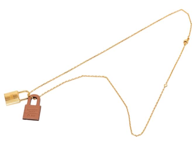 Hermès Gold Gold Plated and Swift O Kelly Pendant Necklace Golden 