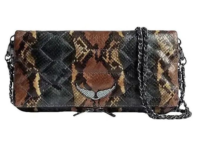 Zadig & Voltaire Rockstud Clutch aus Python-Print Leder Braun Python drucken
