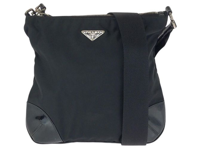 Bolsa de ombro em nylon Tessuto com esmalte Prada Preto