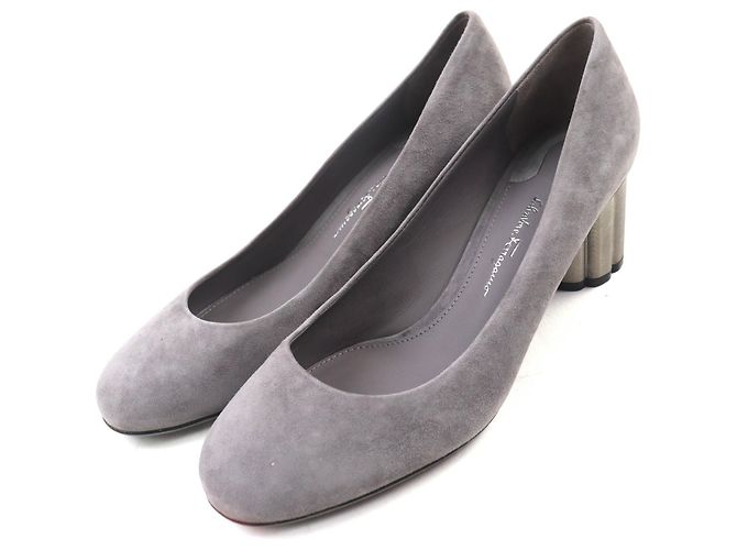 Pumps Salvatore Ferragamo Grau