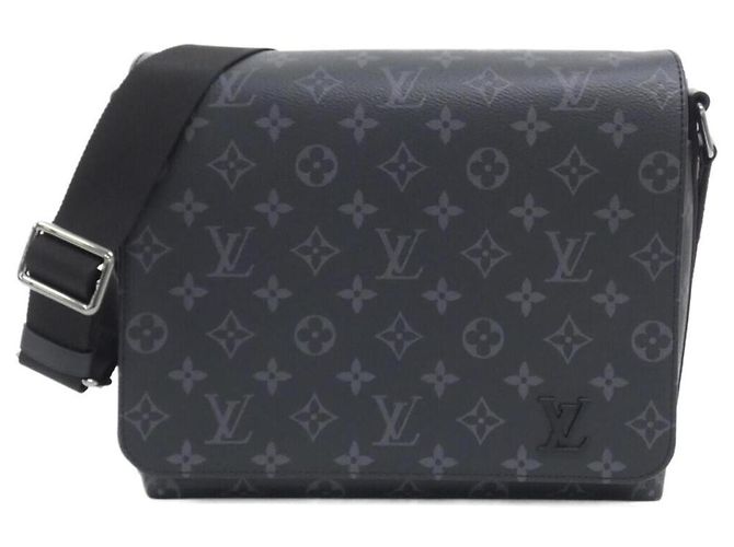 Borsa a tracolla Louis Vuitton Monogram Eclipse District PM Nero