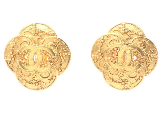 Orecchini a clip Chanel Coco Mark Flower placcati oro D'oro