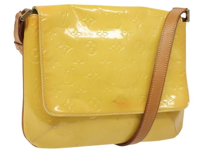 Louis Vuitton Thompson Street Monogram Vernis Medium Giallo