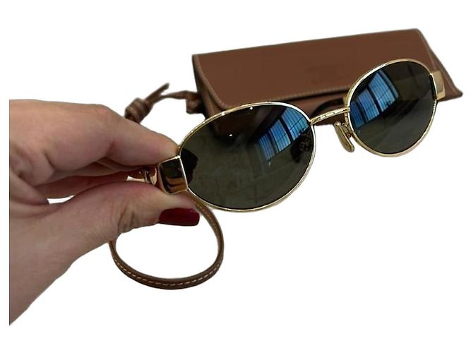 Céline Gafas de sol Celine en metal dorado