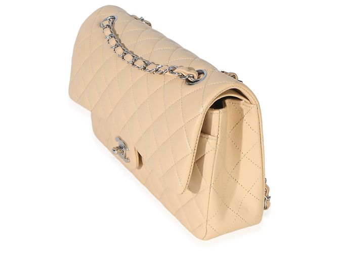 Timeless Bolsa Chanel Beige Quilted Lambskin Medium Classic Double Flap Bege