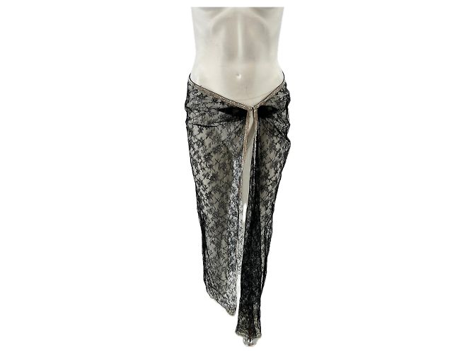 Emanuel Ungaro Schwarzer Spitzenrock mit Strass