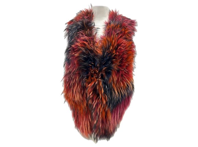 Autre Marque Rote ärmellose Pelz