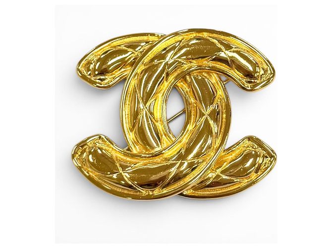 Timeless Spilla Chanel Vintage Coco Mark Matelassé D'oro