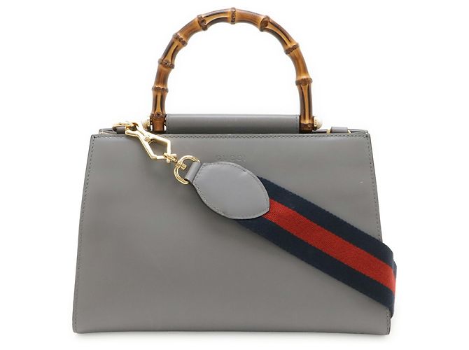 Bolsa Gucci Nymphaea Bamboo Marrom Fora de branco