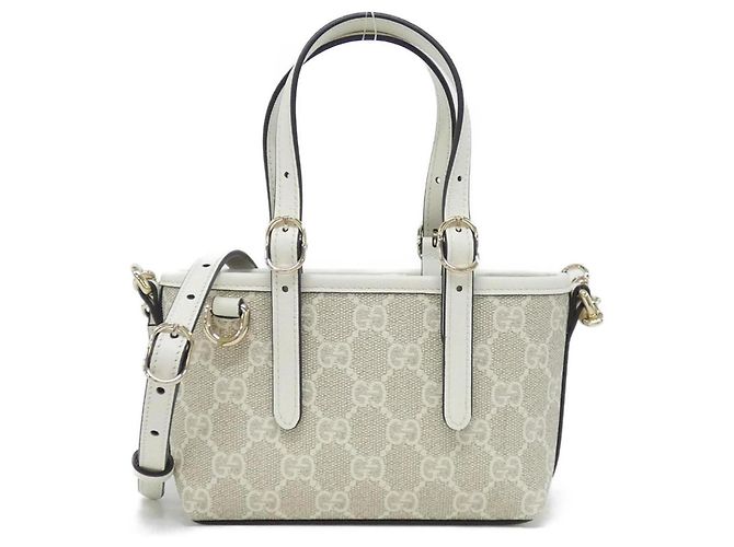 Gucci GG Emblem Handtasche Weiß