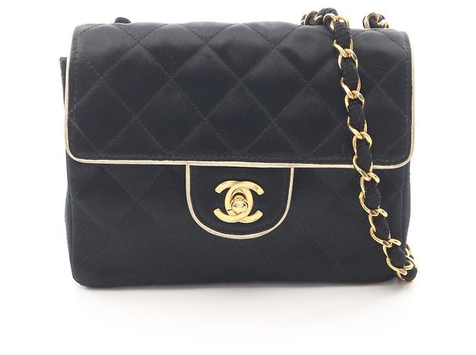 Borsa a Spalla Chanel Mini Matelassé Nero