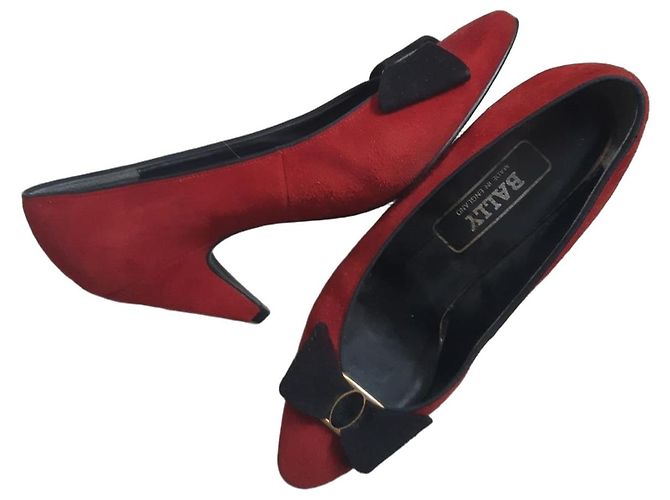 Bally Red Suede Bow Pumps Black