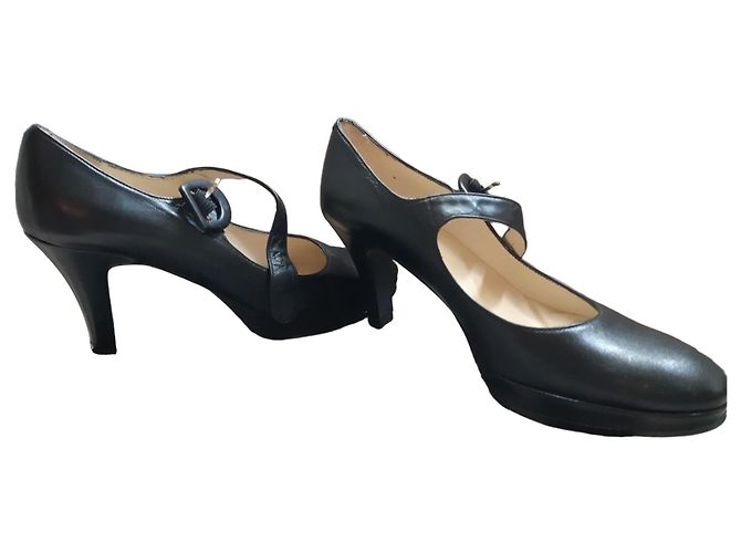 Autre Marque Salamander schwarze Lederpumps mit Riemchen