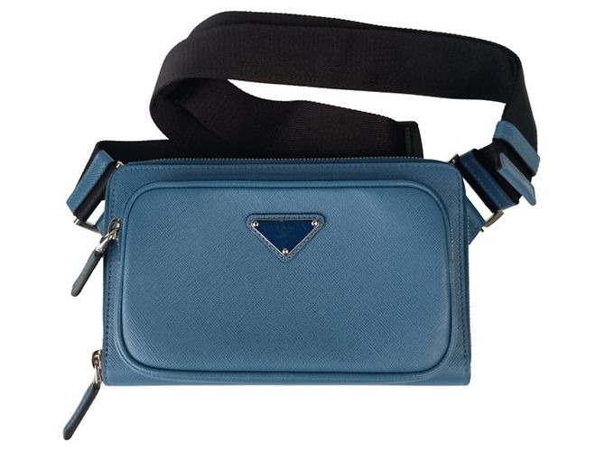 Saffiano Prada Triangle Body Bag 2VH156 Blau 