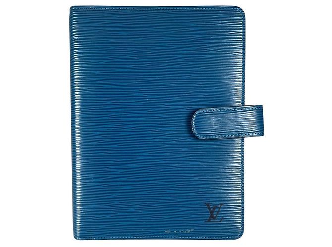 Louis Vuitton Epi Leather Agenda MM Notebook Cover in Toledo Blue