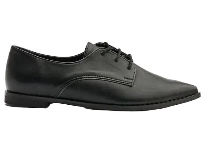 Autre Marque Oxford in pelle nera con borchie e punta affusolata Nero